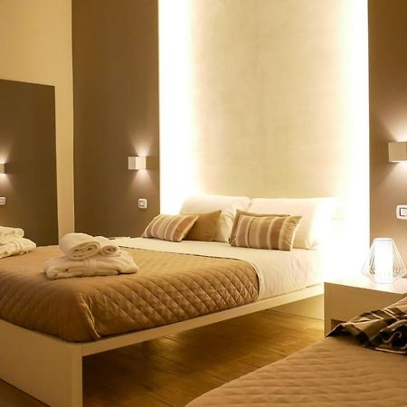 La Banchina Holiday Rooms تراني المظهر الخارجي الصورة