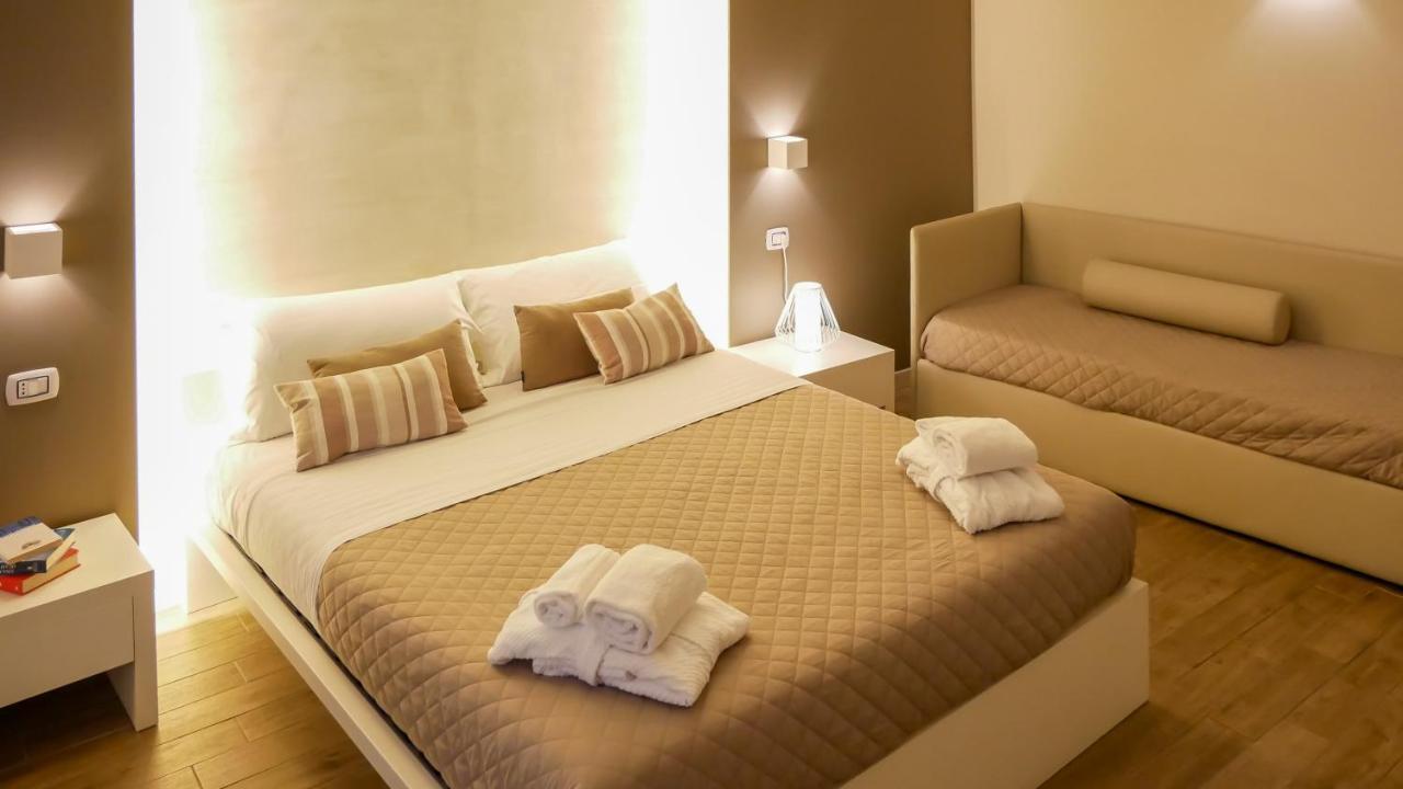 La Banchina Holiday Rooms تراني المظهر الخارجي الصورة